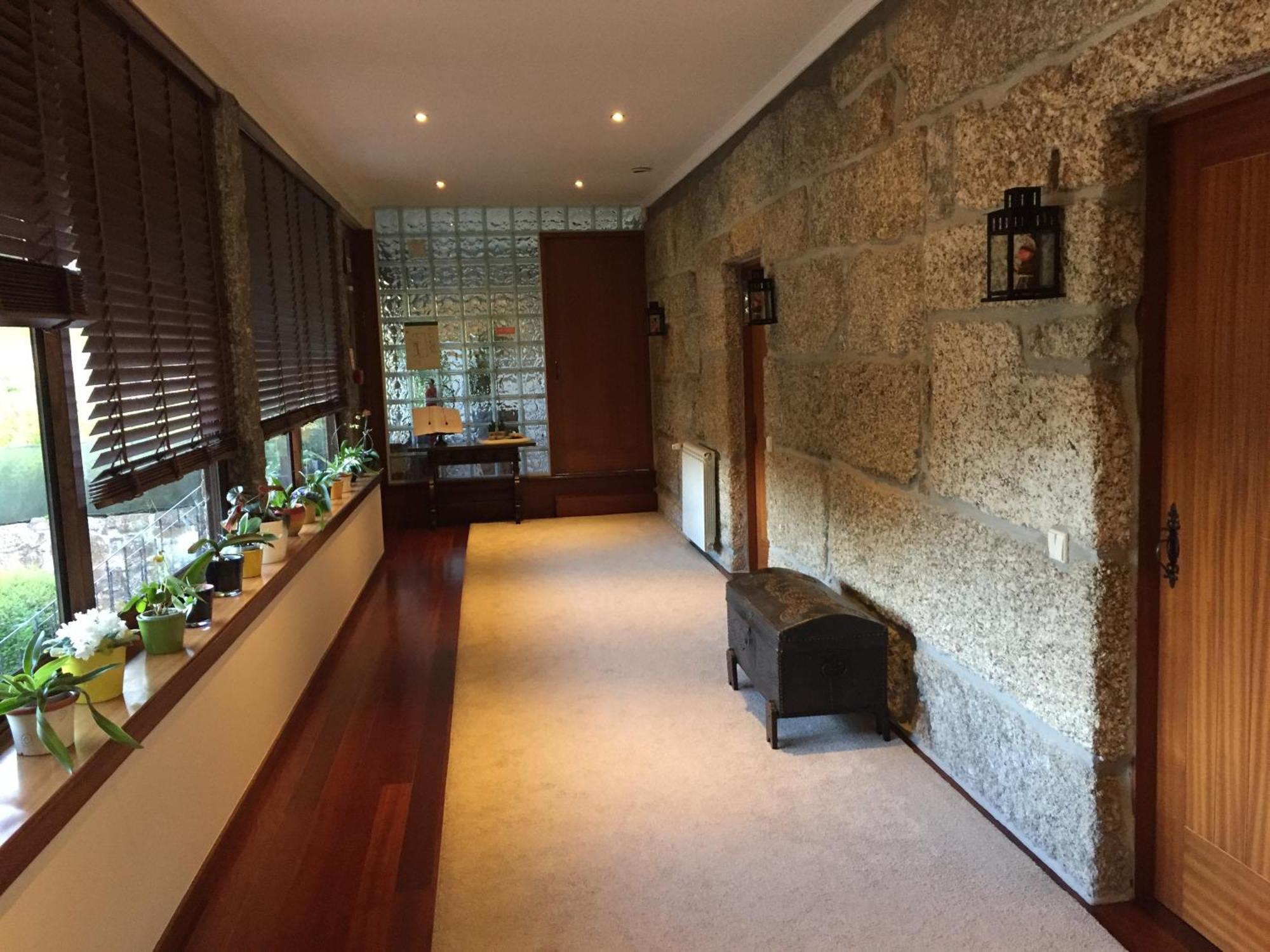 Bergui Guesthouse - Em Guimaraes Desde 2017 Экстерьер фото
