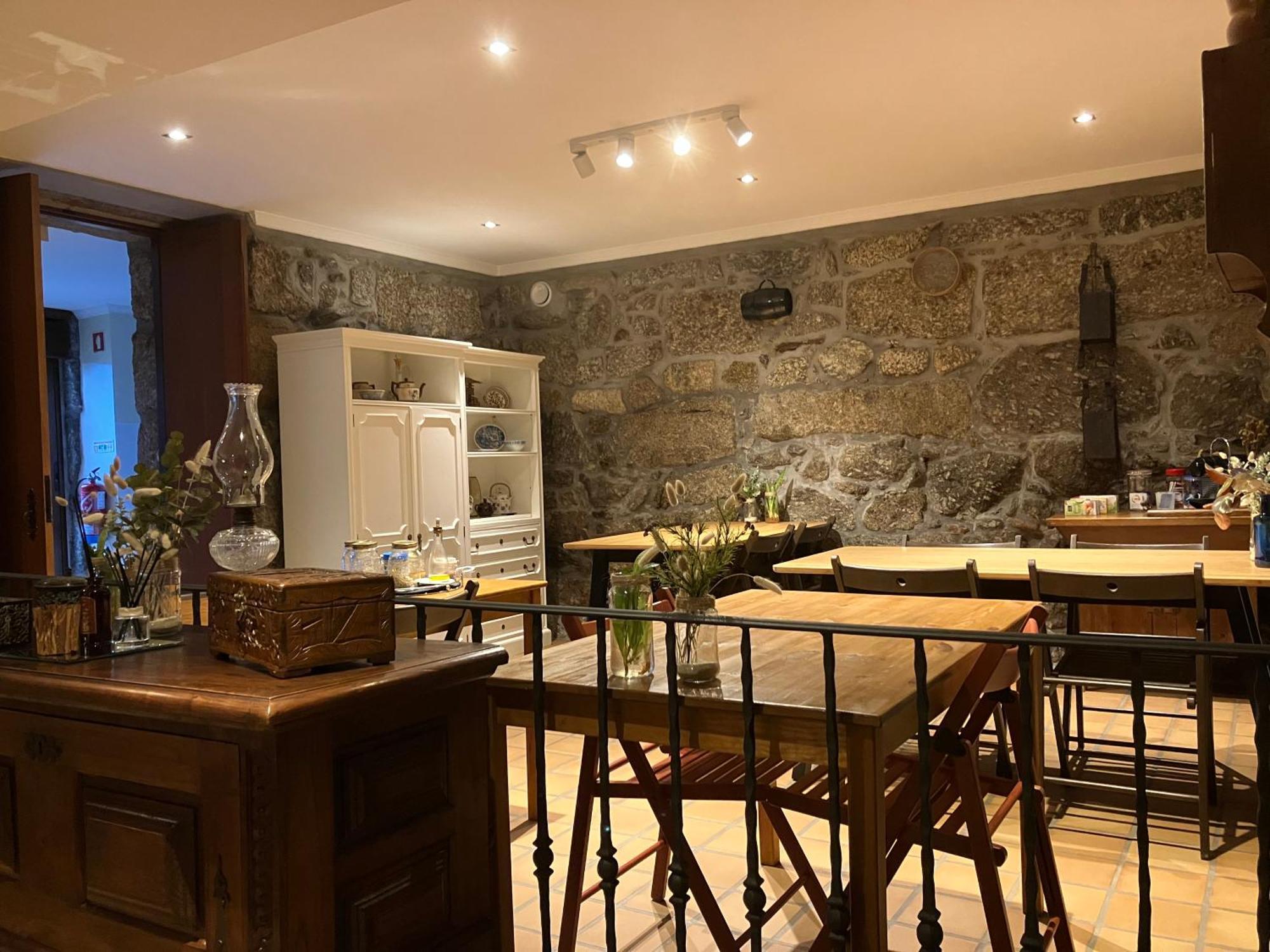 Bergui Guesthouse - Em Guimaraes Desde 2017 Экстерьер фото