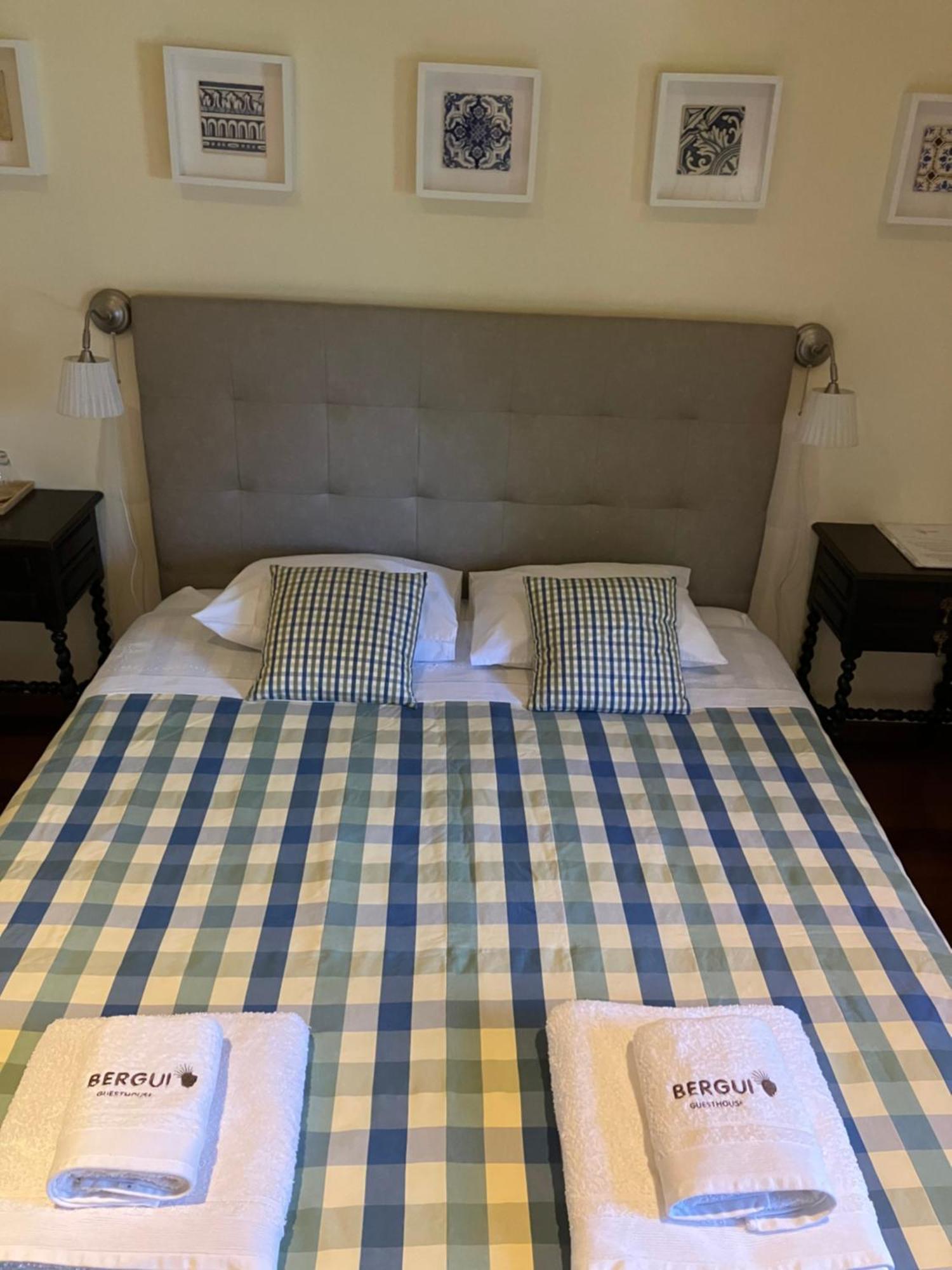 Bergui Guesthouse - Em Guimaraes Desde 2017 Экстерьер фото