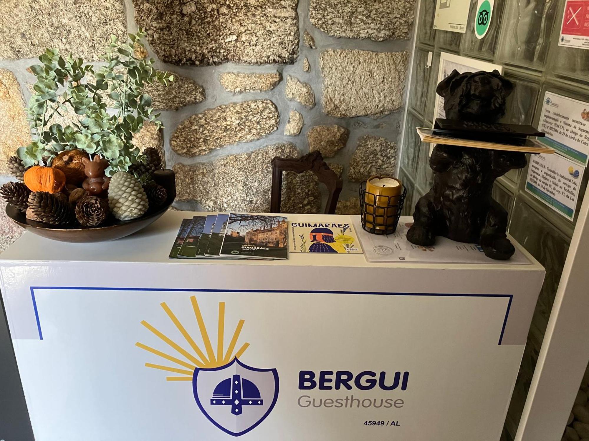 Bergui Guesthouse - Em Guimaraes Desde 2017 Экстерьер фото