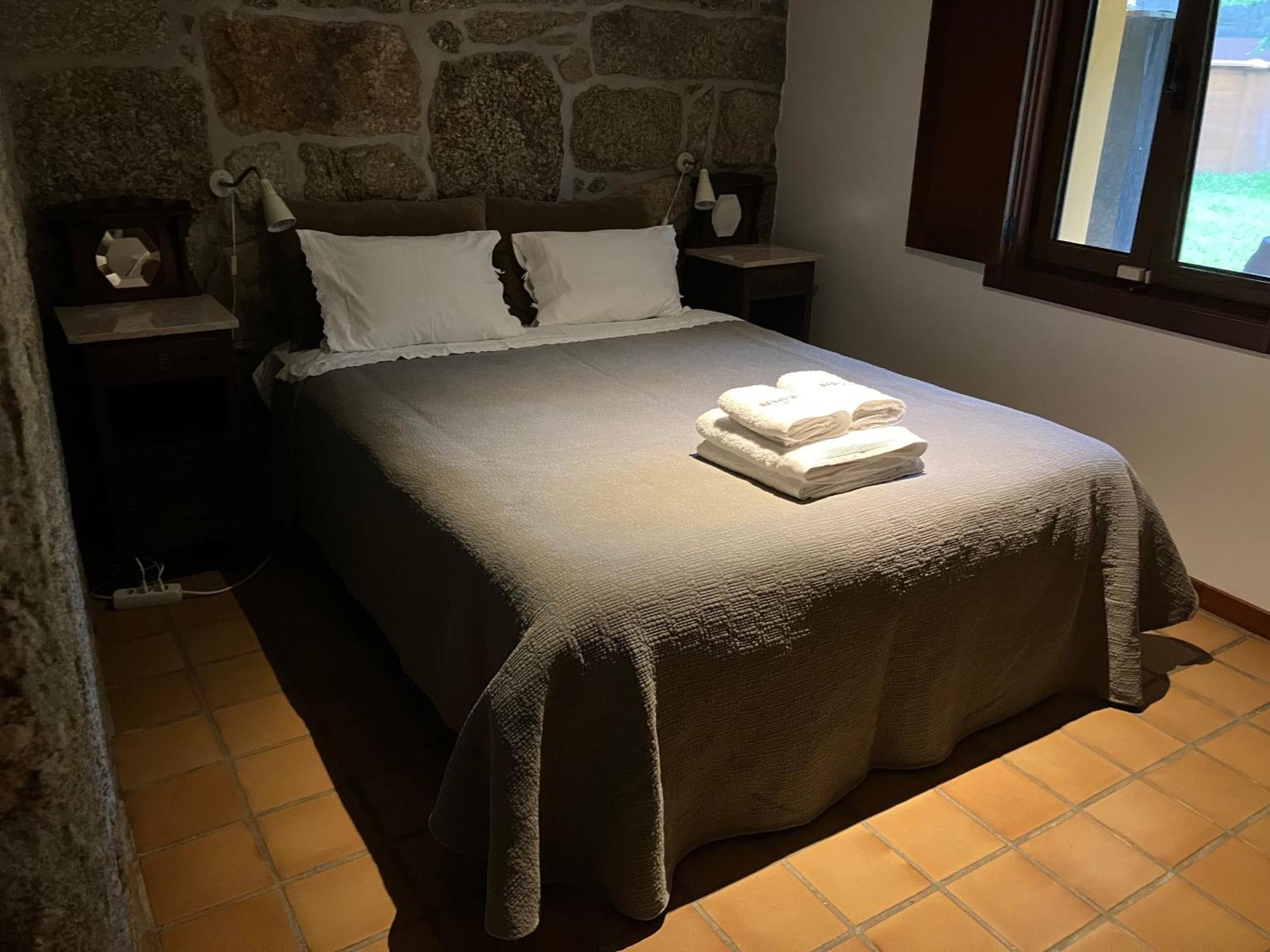 Bergui Guesthouse - Em Guimaraes Desde 2017 Экстерьер фото